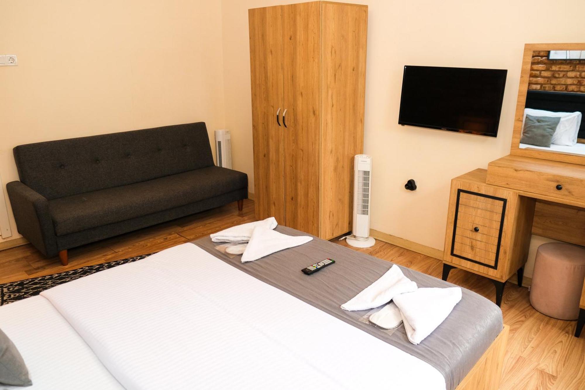 Taksim Nikea Suites 80 — Photos 1